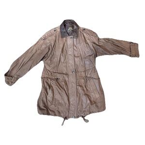 Wilson Brown Leather Coat with Dark Brown Collar and a zip up and button up